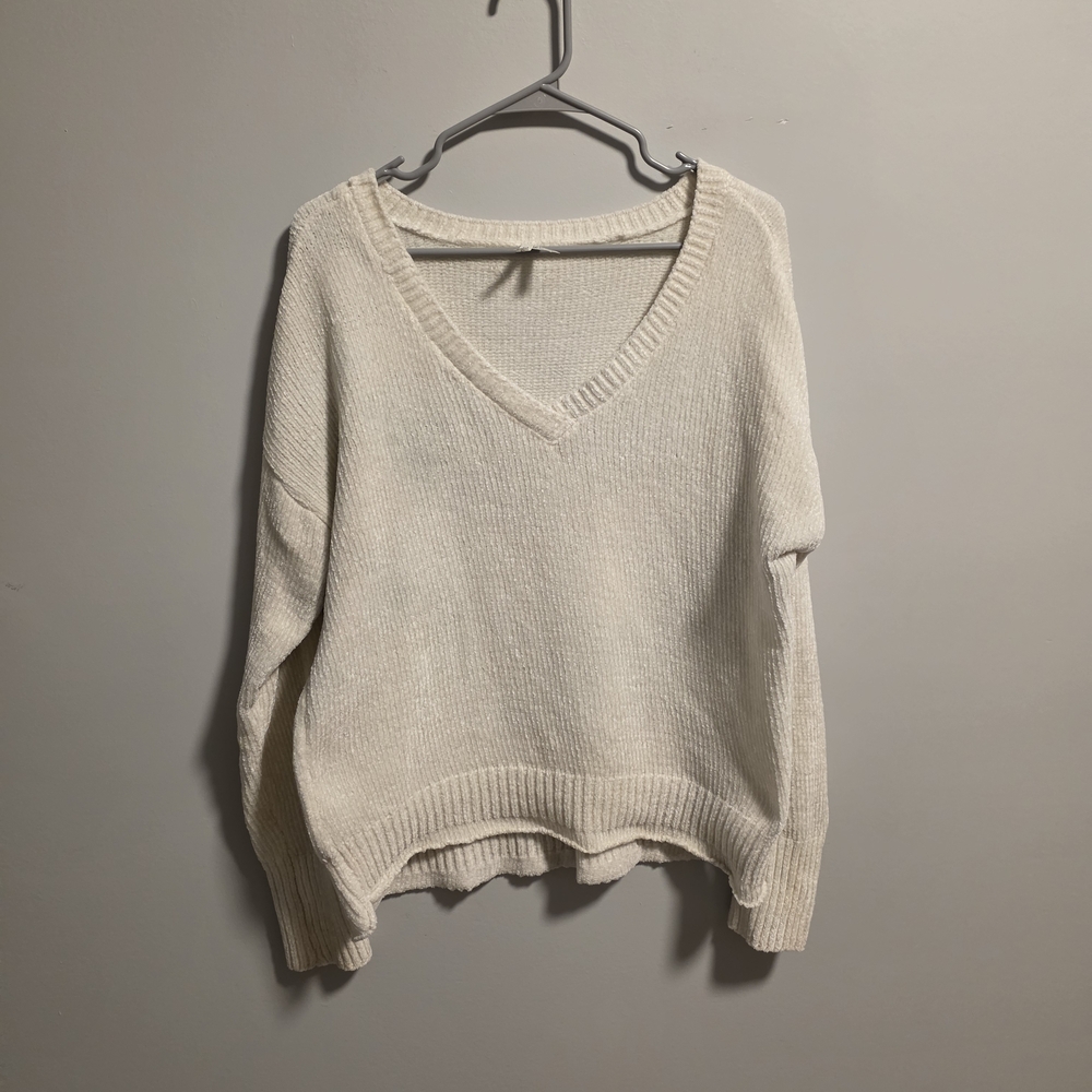 Cozy Cream V-Neck Sweater